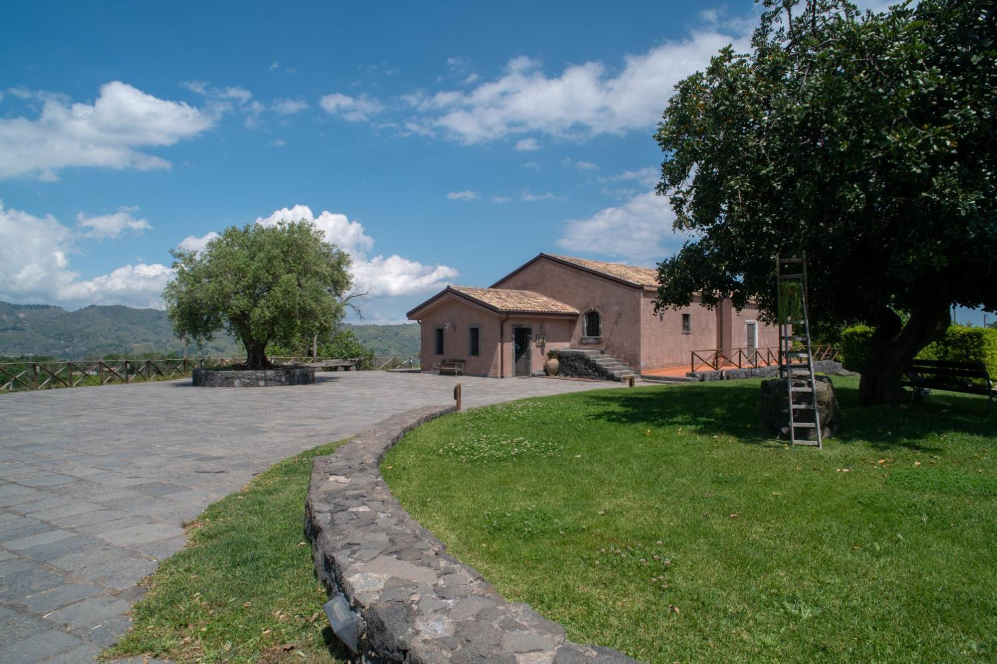 Borgata Baldazza Hotel Linguaglossa Exterior foto